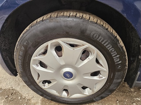 1.5 TDCi 240 Trend Panel Van 5dr Diesel Manual L2 H1 (124 g/km, 99 bhp)