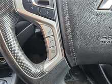 Mitsubishi L200 2.2 DI-D DC 4Life Pickup Double Cab 4dr Diesel Manual 4WD Euro 6 (s/s) (150 ps) 