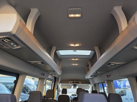 2.2 TDCi 460 HDT Trend Minibus 5dr Diesel Manual L4 H3 (18 seats) (196 g/km, 123 bhp)