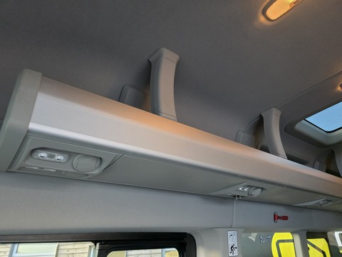 2.2 TDCi 460 HDT Trend Minibus 5dr Diesel Manual L4 H3 (18 seats) (196 g/km, 123 bhp)