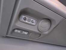 Ford Transit 2.2 TDCi 460 HDT Trend Minibus 5dr Diesel Manual L4 H3 (18 seats) (196 g/km, 123 bhp) 