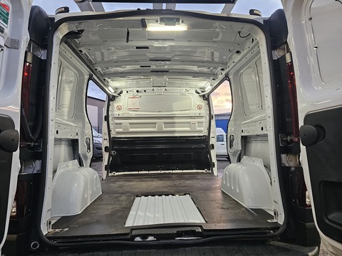 1.6 CDTi 2900 Panel Van 5dr Diesel Manual L1 H1 Euro 6 (s/s) (95 ps)