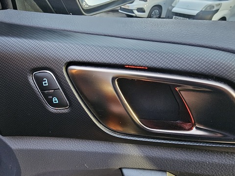 3.2 TDCi Wildtrak Pickup Double Cab 4dr Diesel Auto 4WD Euro 5 (200 ps)