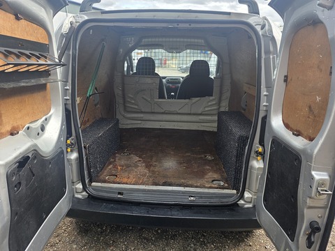 1.4 HDi 8v S Panel Van 3dr Diesel Manual FWD L1 H1 (119 g/km, 70 bhp)