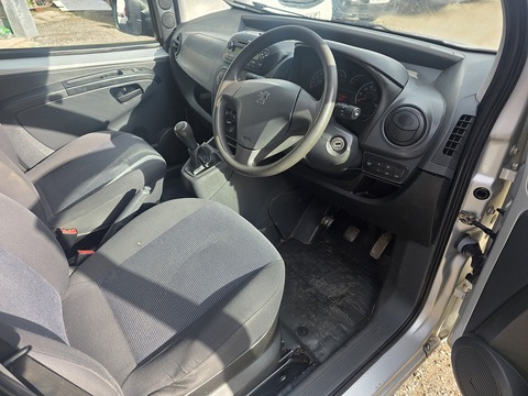 1.4 HDi 8v S Panel Van 3dr Diesel Manual FWD L1 H1 (119 g/km, 70 bhp)