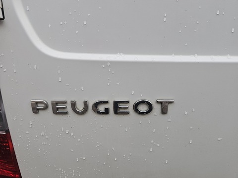 1.3 HDi Professional Panel Van 3dr Diesel Manual FWD L1 H1 (115 g/km, 80 bhp)