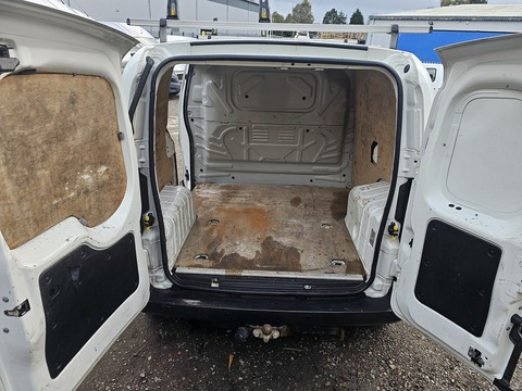 1.3 HDi Professional Panel Van 3dr Diesel Manual FWD L1 H1 (115 g/km, 80 bhp)