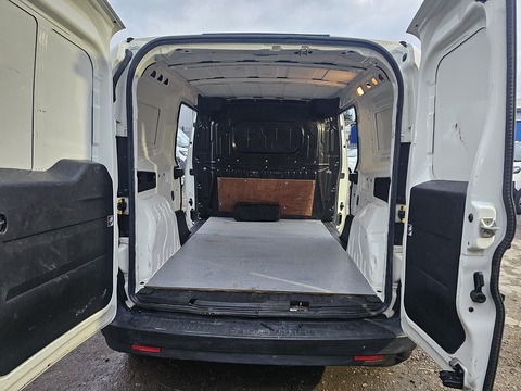 1.6 MultiJetII Maxi Panel Van 6dr Diesel Manual L2 H1 Euro 6 (105 bhp)