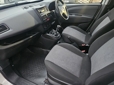 1.6 MultiJetII Maxi Panel Van 6dr Diesel Manual L2 H1 Euro 6 (105 bhp)