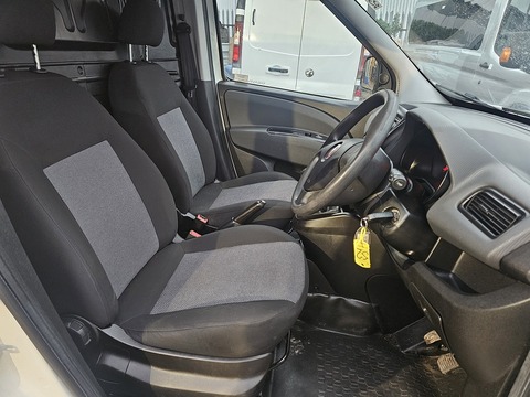 1.6 MultiJetII Maxi Panel Van 6dr Diesel Manual L2 H1 Euro 6 (105 bhp)