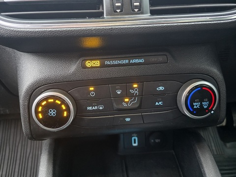 1.5 EcoBlue Active Estate 5dr Diesel Auto Euro 6 (s/s) (120 ps)