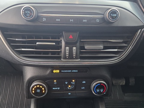 1.5 EcoBlue Active Estate 5dr Diesel Auto Euro 6 (s/s) (120 ps)