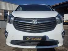 Vauxhall Vivaro 1.6 CDTi 2900 BiTurbo ecoTEC Sportive Crew Van Double Cab 5dr Diesel Manual L2 H1 Euro 6 (s/s) (6 