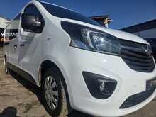 Vauxhall Vivaro 1.6 CDTi 2900 BiTurbo ecoTEC Sportive Crew Van Double Cab 5dr Diesel Manual L2 H1 Euro 6 (s/s) (6 