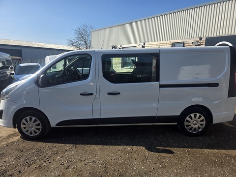 1.6 CDTi 2900 BiTurbo ecoTEC Sportive Crew Van Double Cab 5dr Diesel Manual L2 H1 Euro 6 (s/s) (6 Seat) (125 ps)