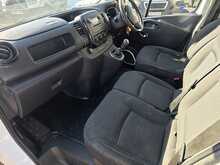 Vauxhall Vivaro 1.6 CDTi 2900 BiTurbo ecoTEC Sportive Crew Van Double Cab 5dr Diesel Manual L2 H1 Euro 6 (s/s) (6 