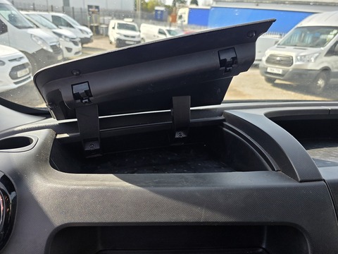 1.6 CDTi 2900 BiTurbo ecoTEC Sportive Crew Van Double Cab 5dr Diesel Manual L1 H1 Euro 6 (s/s) (6 Seat) (125 ps)