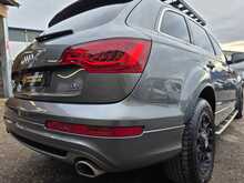 Audi Q7 3.0 TDI V6 S line Plus SUV 5dr Diesel Tiptronic quattro Euro 5 (s/s) (245 ps) 