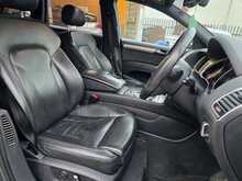 Audi Q7 3.0 TDI V6 S line Plus SUV 5dr Diesel Tiptronic quattro Euro 5 (s/s) (245 ps) 