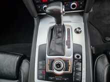 Audi Q7 3.0 TDI V6 S line Plus SUV 5dr Diesel Tiptronic quattro Euro 5 (s/s) (245 ps) 