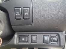 Nissan Navara 2.3 dCi Visia Pickup Double Cab 4dr Diesel Manual 4WD Euro 6 (s/s) (163 ps) 