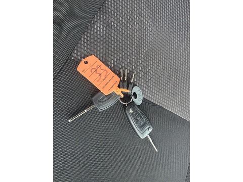 2.0 350 EcoBlue Panel Van 5dr Diesel Manual FWD L2 H3 Euro 6 (130 ps)