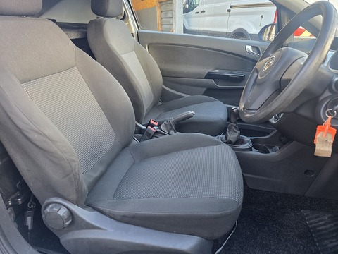 1.3 CDTi ecoFLEX 16v Car Derived Van 3dr Diesel Manual FWD L1 H1 (s/s) (89 g/km, 94 bhp)