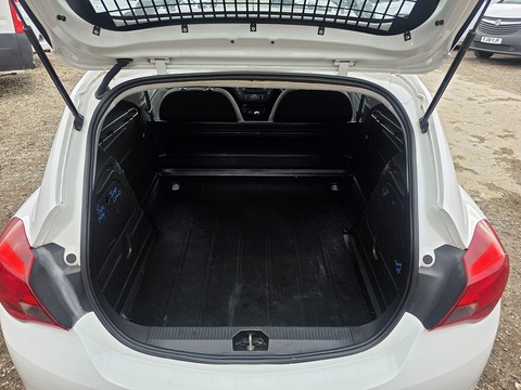 1.3 CDTi ecoFLEX 16v Car Derived Van 3dr Diesel Manual FWD L1 H1 (90 g/km, 94 bhp)