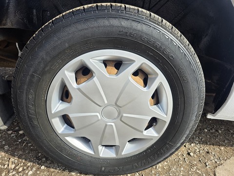 2.2 TDCi 270 ECOnetic Panel Van 5dr Diesel Manual L1 H1 (162 g/km, 98 bhp)