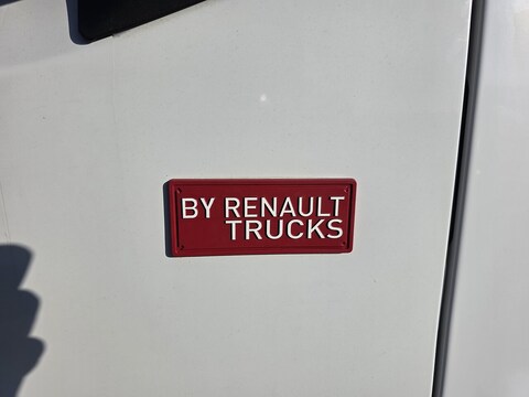  Chassis Cab 2.3 Manual Diesel