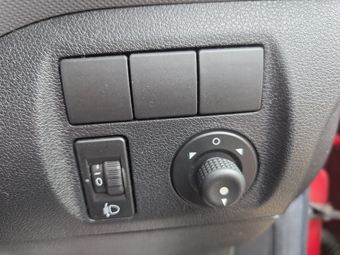 1.6 HDi 625 LX Panel Van 5dr Diesel Manual L1 (153 g/km, 75 bhp)