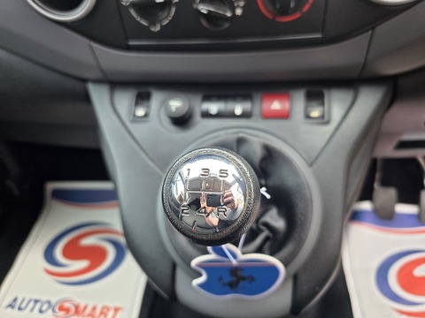 1.6 HDi 625 LX Panel Van 5dr Diesel Manual L1 (153 g/km, 75 bhp)