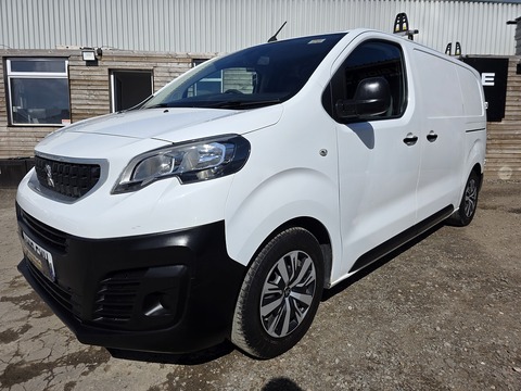 1.6 BlueHDi 1000 Professional Standard Panel Van 6dr Diesel Manual MWB Euro 6 (s/s) (115 ps)