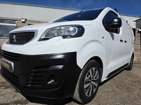 1.6 BlueHDi 1000 Professional Standard Panel Van 6dr Diesel Manual MWB Euro 6 (s/s) (115 ps)