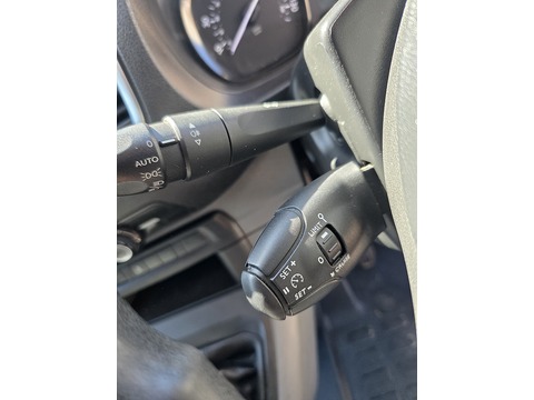 1.6 BlueHDi 1000 Professional Standard Panel Van 6dr Diesel Manual MWB Euro 6 (s/s) (115 ps)
