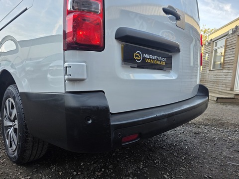 2.0 BlueHDi 1400 Professional Long Panel Van 6dr Diesel Manual LWB Euro 6 (s/s) (120 ps)