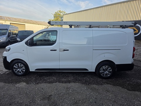 2.0 BlueHDi 1400 Professional Long Panel Van 6dr Diesel Manual LWB Euro 6 (s/s) (120 ps)