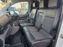 Peugeot Expert 2.0 BlueHDi 1400 Professional Long Panel Van 6dr Diesel Manual LWB Euro 6 (s/s) (120 ps) 