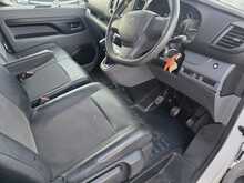 Peugeot Expert 2.0 BlueHDi 1400 Professional Long Panel Van 6dr Diesel Manual LWB Euro 6 (s/s) (120 ps) 