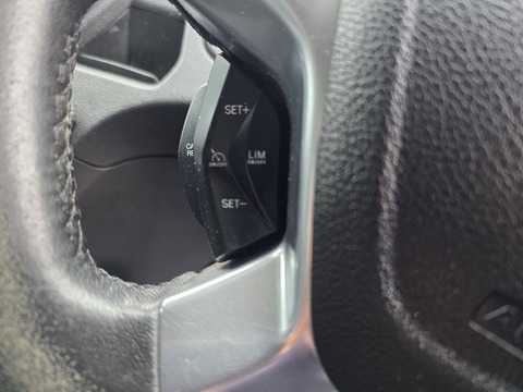 2.2 TDCi 350 Trend Panel Van 5dr Diesel Manual RWD L3 H2 Euro 5 (125 ps)
