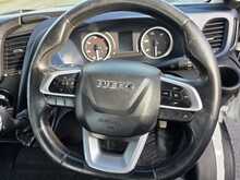 Iveco Daily 3.0D HPI 18V Business 70C 3450 Chassis Cab 2dr Diesel HiMatic MWB Euro 6 (DRW) (180 ps) 