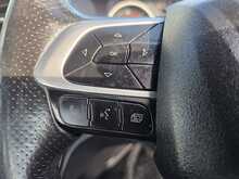 Iveco Daily 3.0D HPI 18V Business 70C 3450 Chassis Cab 2dr Diesel HiMatic MWB Euro 6 (DRW) (180 ps) 