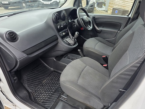 1.5 109 CDI Pure Panel Van 5dr Diesel Manual L2 Euro 6 (94 ps)
