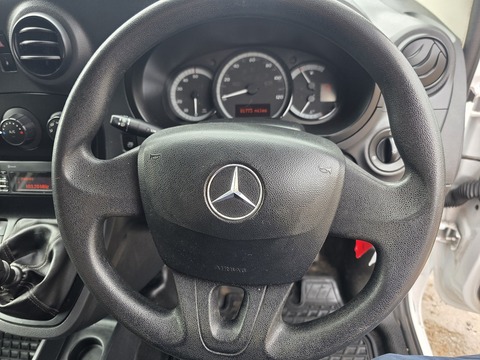 1.5 109 CDI Pure Panel Van 5dr Diesel Manual L2 Euro 6 (94 ps)