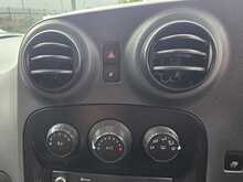 Mercedes-Benz Citan 1.5 109 CDI Pure Panel Van 5dr Diesel Manual L2 Euro 6 (94 ps) 