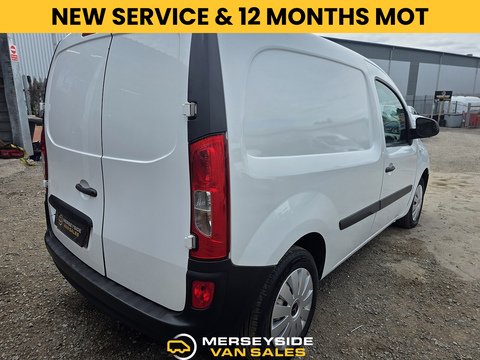 1.5 109 CDI Pure Panel Van 5dr Diesel Manual L2 Euro 6 (94 ps)