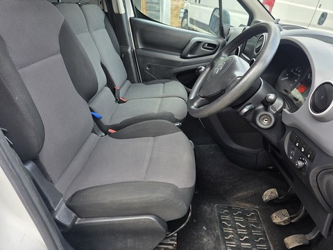 1.6 BlueHDi 625 Enterprise Panel Van 5dr Diesel Manual L1 (112 g/km, 75 bhp)