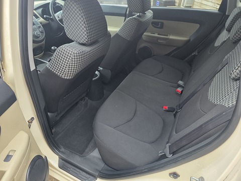 1.6 Shaker SUV 5dr Petrol Manual Euro 4 (124 bhp)