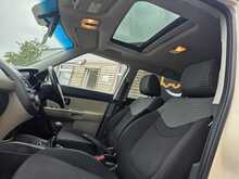 Kia Soul 1.6 Shaker SUV 5dr Petrol Manual Euro 4 (124 bhp) 