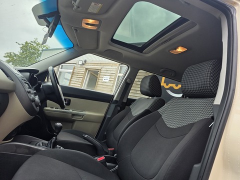 1.6 Shaker SUV 5dr Petrol Manual Euro 4 (124 bhp)